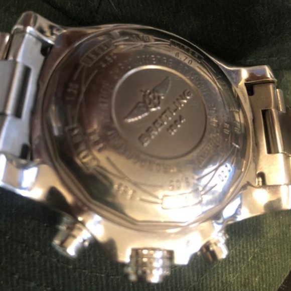 Pre-owned Swiss Made pilot's watch - Breitling Super Avenger II Price Firm - Picture 8 of 10